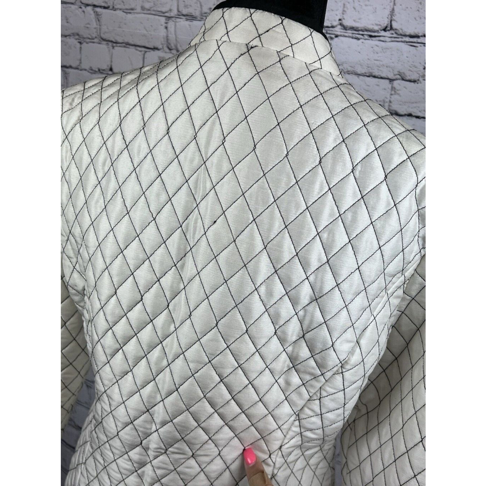 JW Junction West Quilted Jacket Womens Medium White Black Stitching Silk GUC - Picture 13 of 16